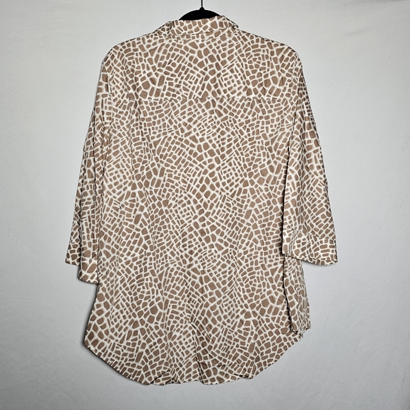 Chicos giraffe 3/4 sleeve button up size 3.5 XL 18 - Picture 6 of 10